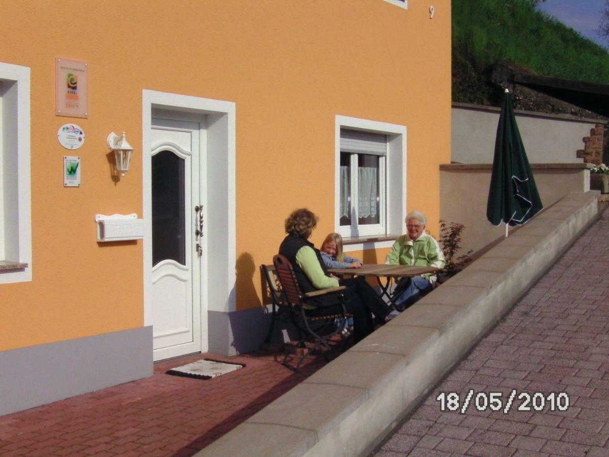 Apartamento Sonnigesuedeifel Seffern Exterior foto